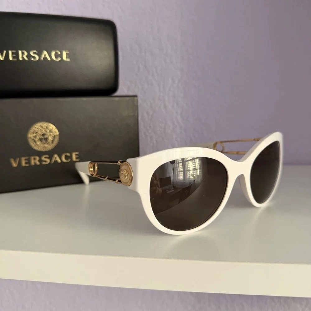New! Versace White Sunglasses Mod.4389 314/3, Authentic